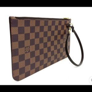 LOUIS VUITTON BAGS | DAMIER EBENE NEVERFULL POUCH MM WITH CHERRY LINER
